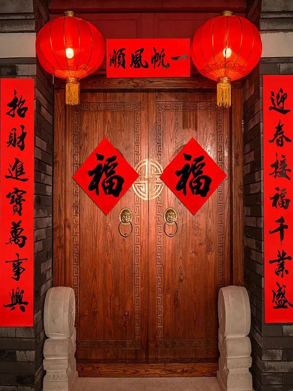 為什么每年春節(jié)都要貼春聯(lián)呢？